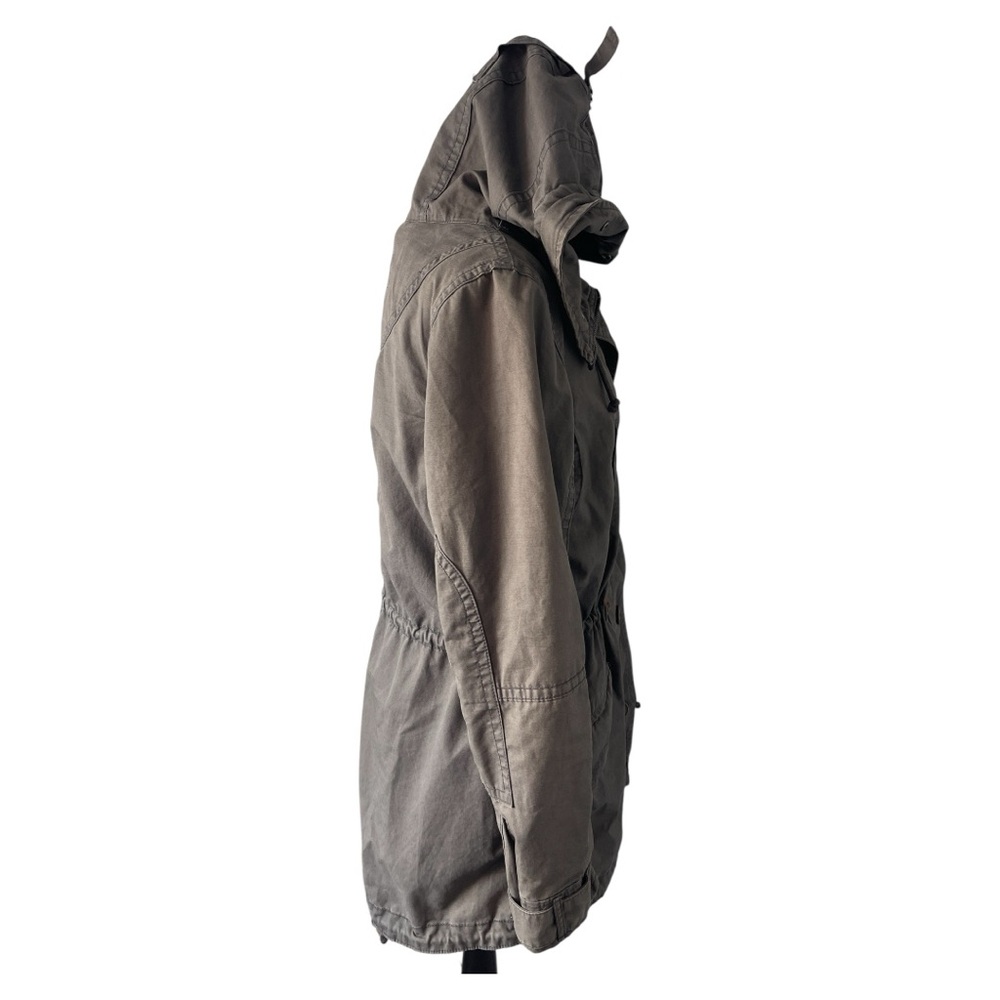 GAP Green Utility Jacket with Durable Cotton and Semi-Fitted Design - Picture 5 of 12